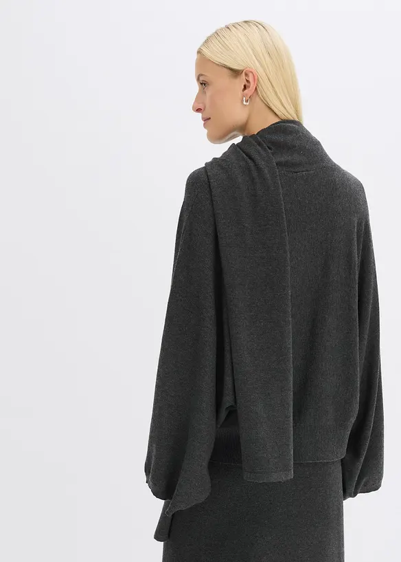 Feinstrickpullover aus softem Viskose-Mix in grau von hinten (im Anschnitt) - bonprix Feinstrickpullover aus softem Viskose-Mix in grau von hinten (im Anschnitt) - bonprix