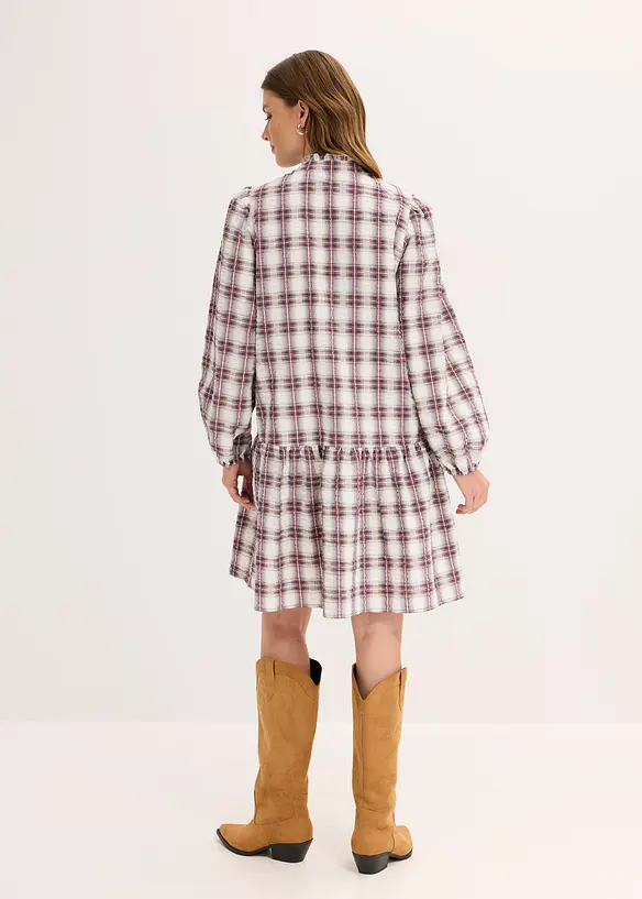 Oversize-Kleid in weiß von hinten (Totalaufnahme) - bonprix