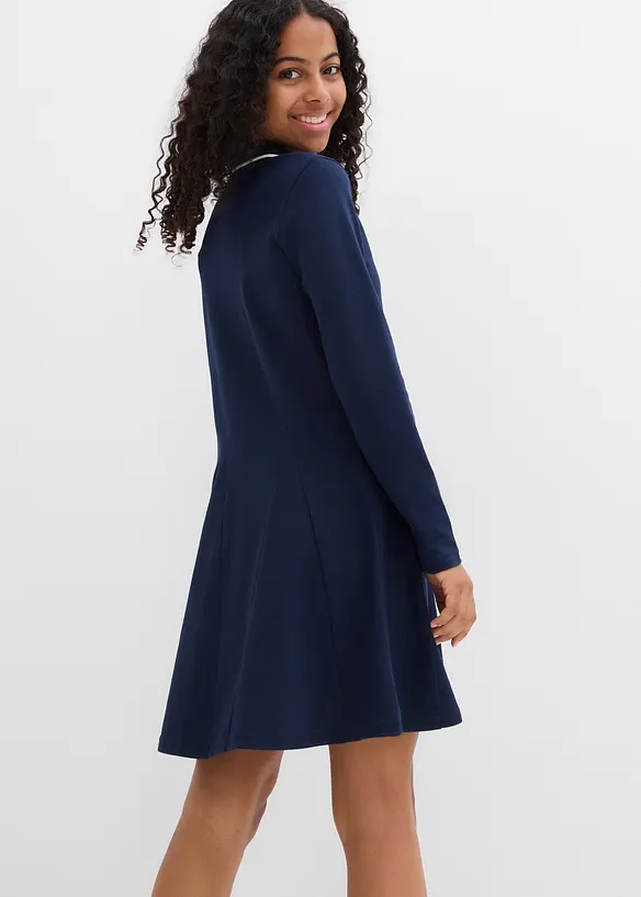 Ausgestelltes Shirtkleid aus reiner Bio-Baumwolle in blau von hinten (Totalaufnahme) - bonprix Ausgestelltes Shirtkleid aus reiner Bio-Baumwolle in blau von hinten (Totalaufnahme) - bonprix