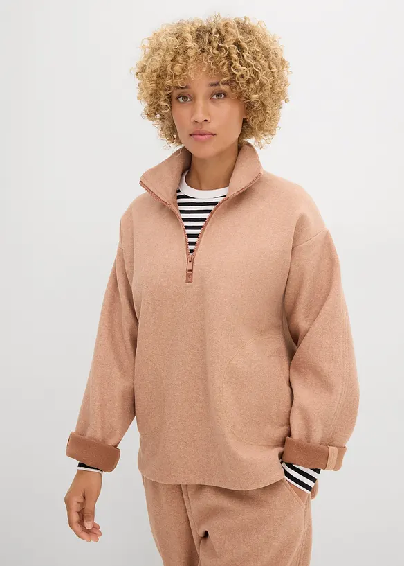 Oversize Pullover in Wolloptik in braun von vorne (im Anschnitt) - bonprix