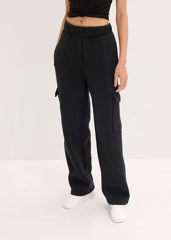 Thermo Sport-Jogginghose mit weitem Bein, schnelltrocknend in schwarz von vorne - bonprix