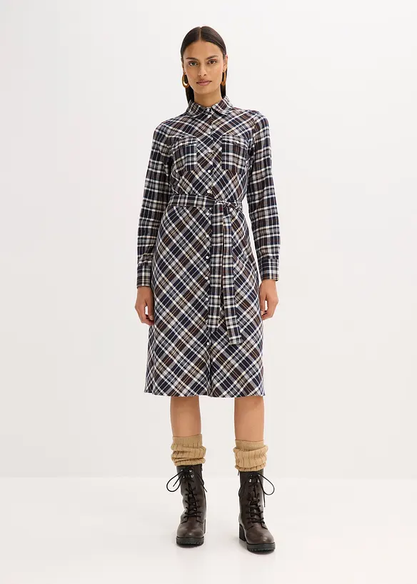 Flanell-Hemdblusenkleid aus reiner Baumwolle in weiß von vorne (Totalaufnahme) - bonprix Flanell-Hemdblusenkleid aus reiner Baumwolle in weiß von vorne (Totalaufnahme) - bonprix