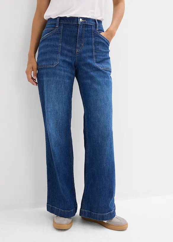 Wide-Leg-Jeans Mid Waist mit aufgesetzten Taschen in blau von vorne - bonprix