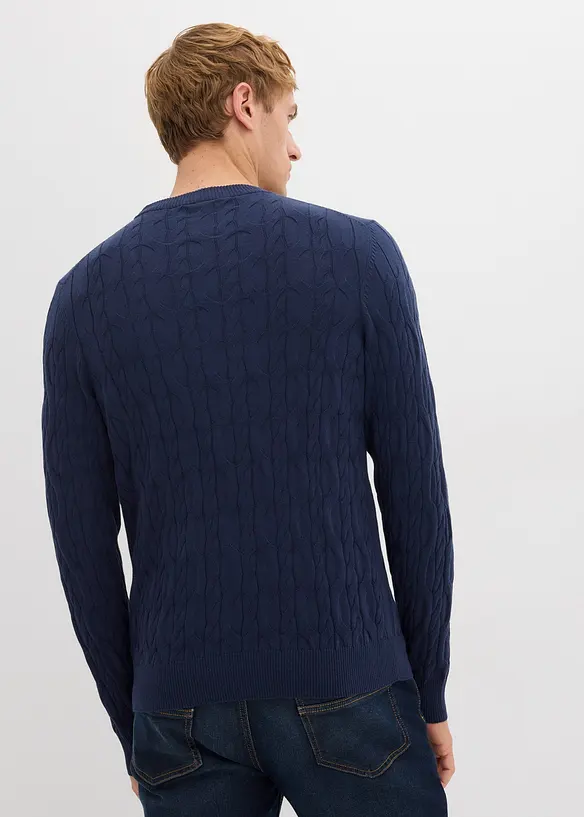Feinstrickpullover mit Zopfmuster in blau von hinten (im Anschnitt) - bonprix