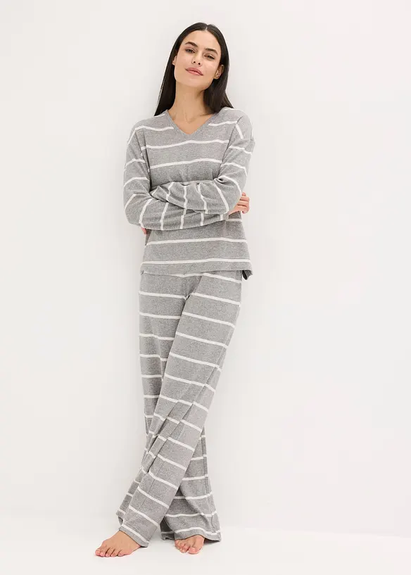 Weit geschnittener Loungewear Hausanzug aus weichem schweren Material in grau von vorne (Totalaufnahme) - bonprix