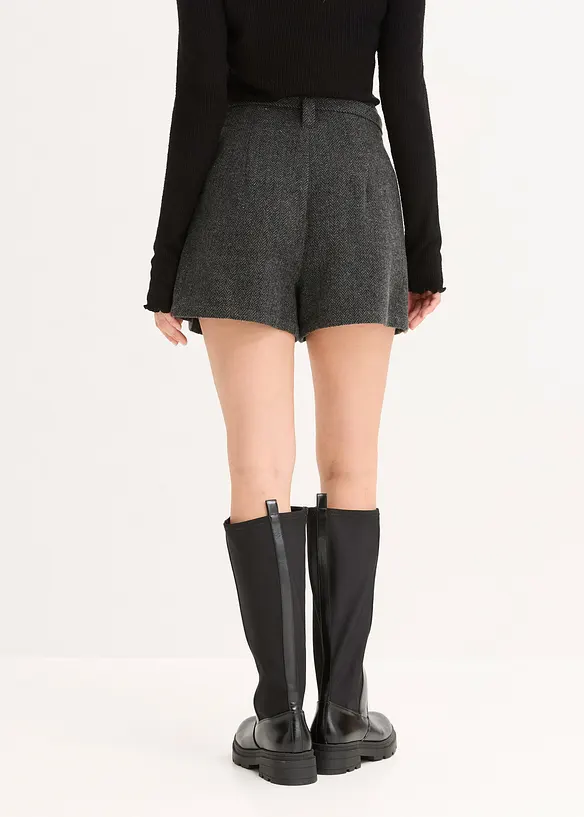 Bundfalten-Shorts in grau von hinten - bonprix Bundfalten-Shorts in grau von hinten - bonprix