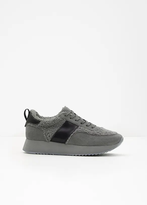 Gefütterter Plateau-Sneaker in grau - bonprix