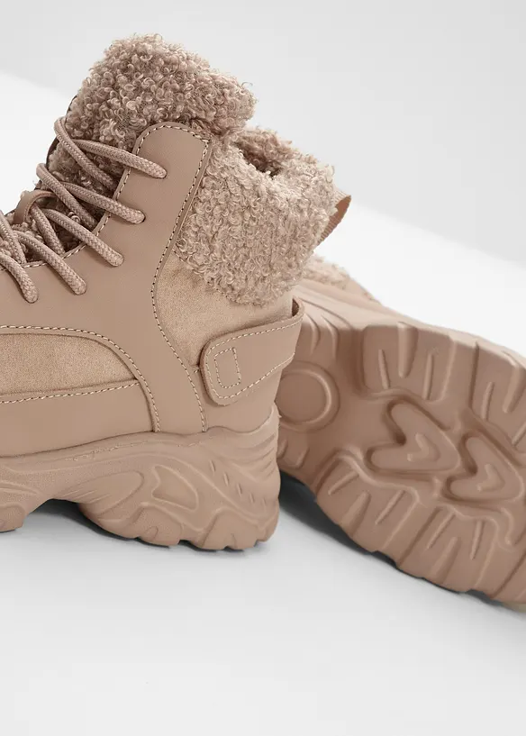 Gefütterte Schnürboots in beige - bonprix
