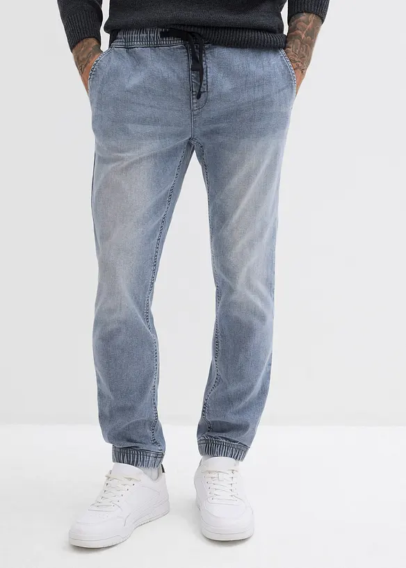 Regular-Fit Jeans-Jogger mit Dehnbund, Tapered in grau von vorne - bonprix