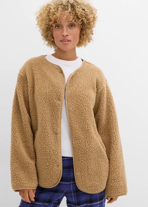 Teddy-Fleecejacke in beige von vorne (im Anschnitt) - bonprix Teddy-Fleecejacke in beige von vorne (im Anschnitt) - bonprix