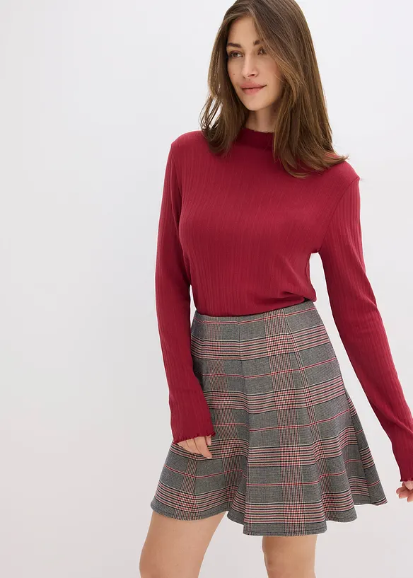 Rippshirt mit Ziersäumen in rot von vorne (im Anschnitt) - bonprix