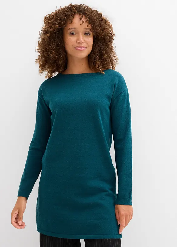 Longpullover mit recycelter Baumwolle in grün von vorne (im Anschnitt) - bonprix