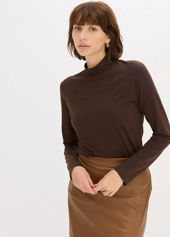 Figurbetontes Langarmshirt in braun von vorne (im Anschnitt) - bonprix Figurbetontes Langarmshirt in braun von vorne (im Anschnitt) - bonprix