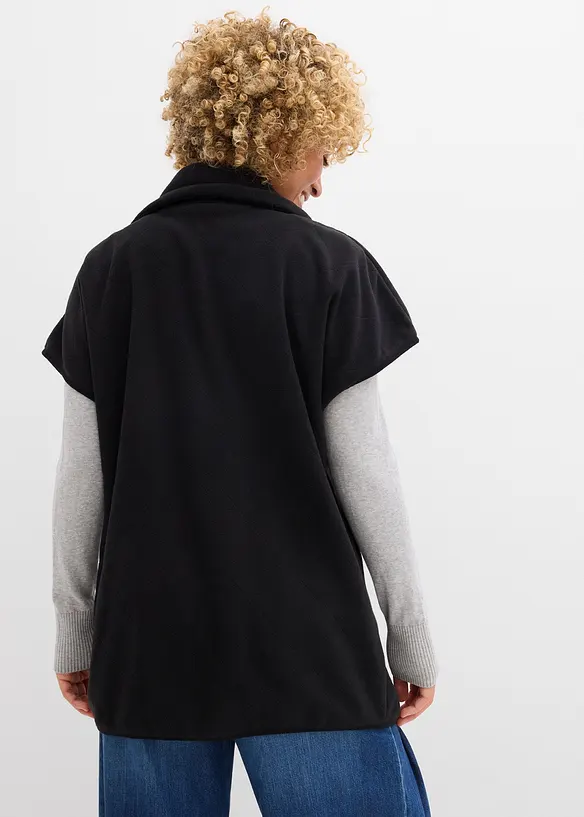 Fleece-Weste aus recyceltem Polyester in schwarz von hinten (im Anschnitt) - bonprix