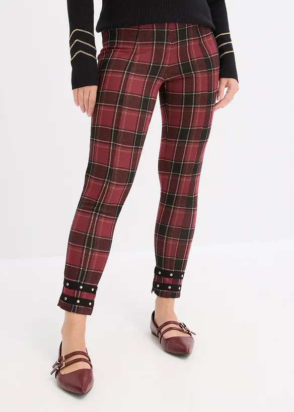 Jeggings mit Goldnieten in rot von vorne - bonprix