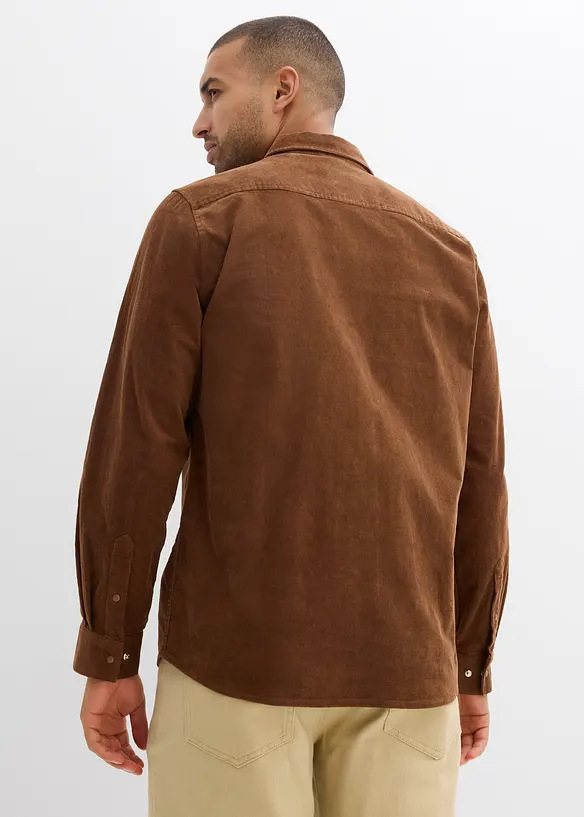 Stretch-Cordhemd mit Baumwolle in braun von hinten (im Anschnitt) - bonprix