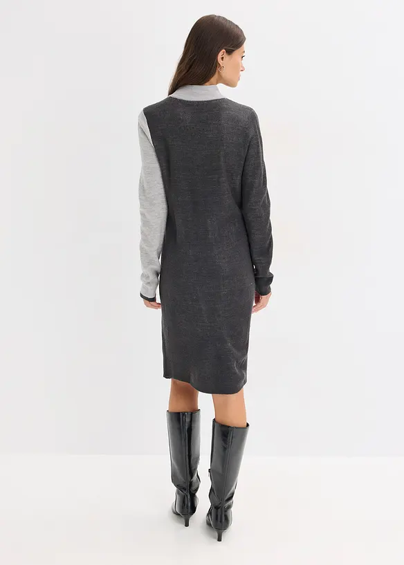 Jacquard-Strickkleid mit modernen Streifen in grau von hinten (Totalaufnahme) - bonprix Jacquard-Strickkleid mit modernen Streifen in grau von hinten (Totalaufnahme) - bonprix