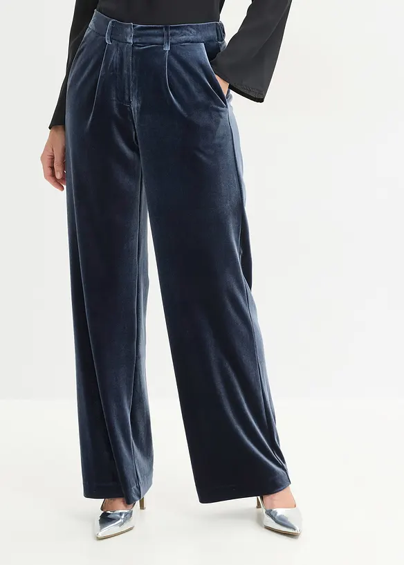 Hose aus softem Samt in blau von vorne - bonprix