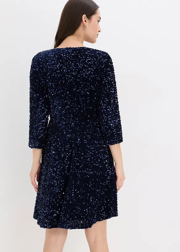 Ausgestelltes Paillettenkleid in blau von hinten (Totalaufnahme) - bonprix Ausgestelltes Paillettenkleid in blau von hinten (Totalaufnahme) - bonprix
