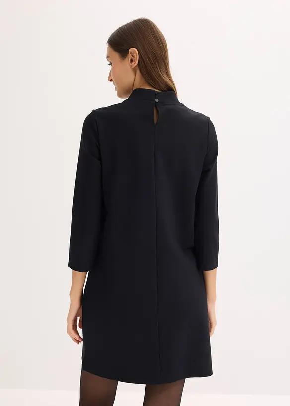 Minikleid mit aufgesetzten Taschen in schwarz von hinten (Totalaufnahme) - bonprix Minikleid mit aufgesetzten Taschen in schwarz von hinten (Totalaufnahme) - bonprix