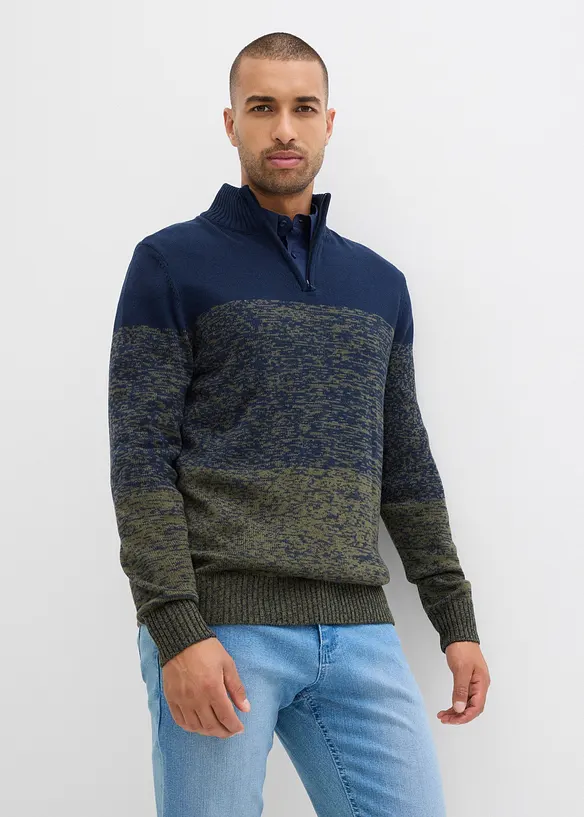 Troyer in Regular Fit in blau von vorne (im Anschnitt) - bonprix