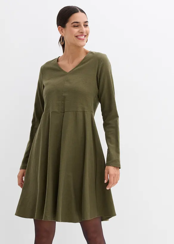 Leichtes Flanellkleid aus reiner Baumwolle in grün von vorne (Totalaufnahme) - bonprix
