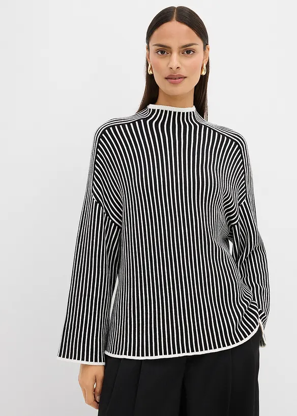 Oversize-Pullover aus softem Viskose-Mix in schwarz von vorne (im Anschnitt) - bonprix Oversize-Pullover aus softem Viskose-Mix in schwarz von vorne (im Anschnitt) - bonprix