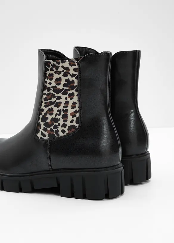 Chelsea-Boots mit Animal-Details in schwarz - bonprix