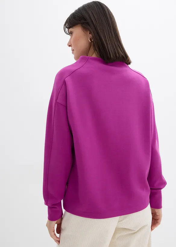 Oversize-Sweatshirt aus weichem Scuba in lila von hinten (im Anschnitt) - bonprix Oversize-Sweatshirt aus weichem Scuba in lila von hinten (im Anschnitt) - bonprix