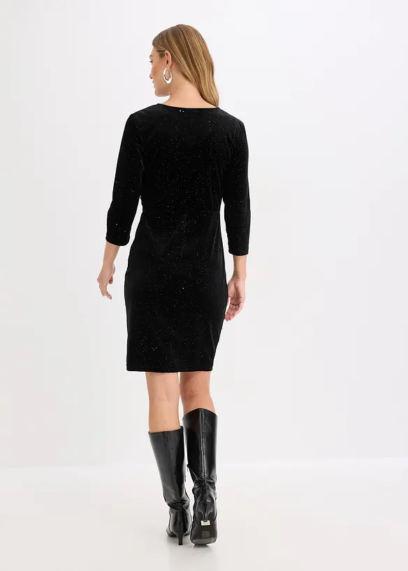 Kleid aus Glitzersamt in Wickeloptik in schwarz von hinten (Totalaufnahme) - bonprix
