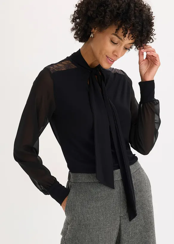 Schluppenshirt mit Spitze in schwarz von vorne (im Anschnitt) - bonprix