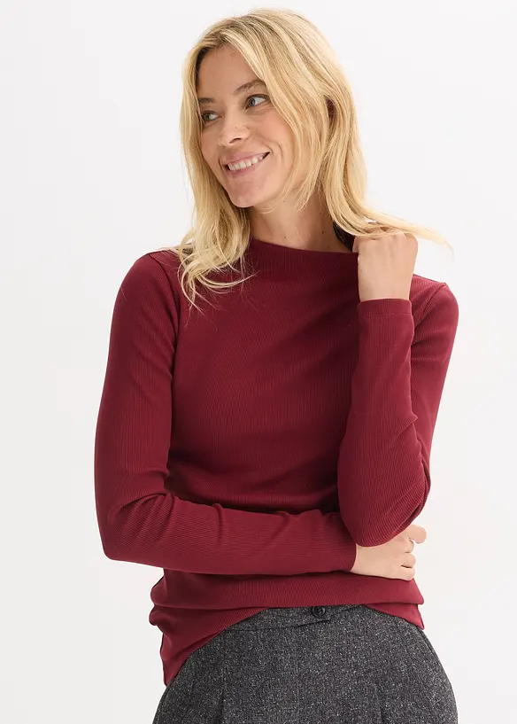Geripptes Langarmshirt in rot von vorne (im Anschnitt) - bonprix Geripptes Langarmshirt in rot von vorne (im Anschnitt) - bonprix