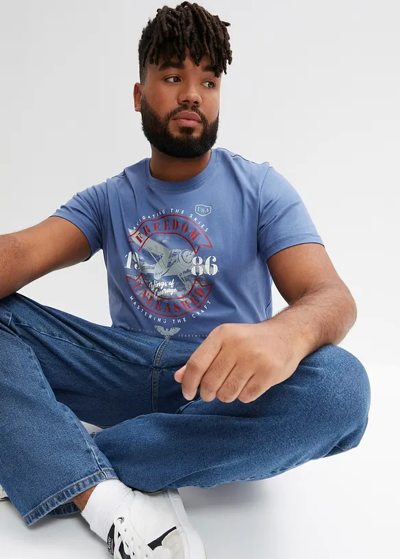 T-Shirt aus reiner Bio-Baumwolle in blau von vorne (im Anschnitt) - bonprix