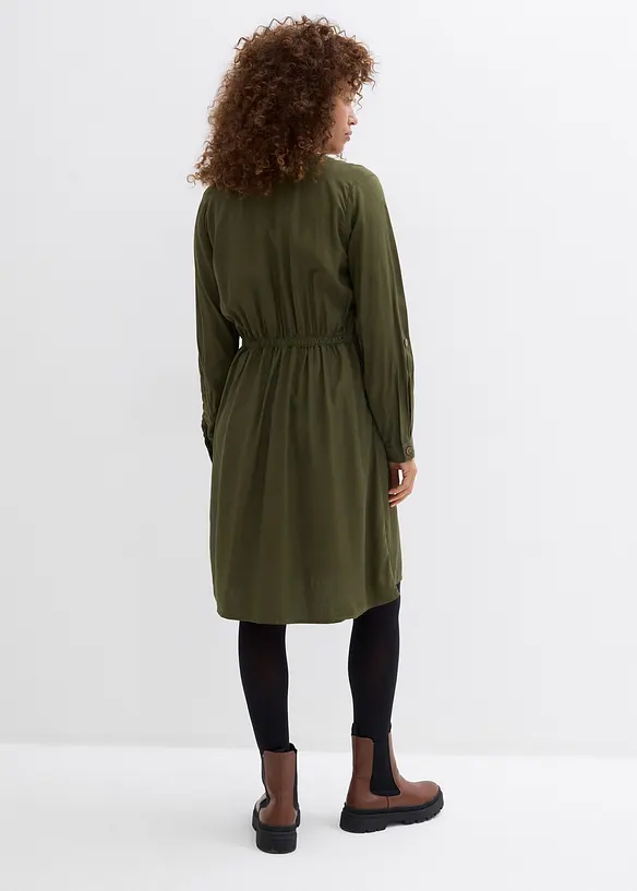 Blusenkleid aus softer Viskose in grün von hinten (Totalaufnahme) - bonprix
