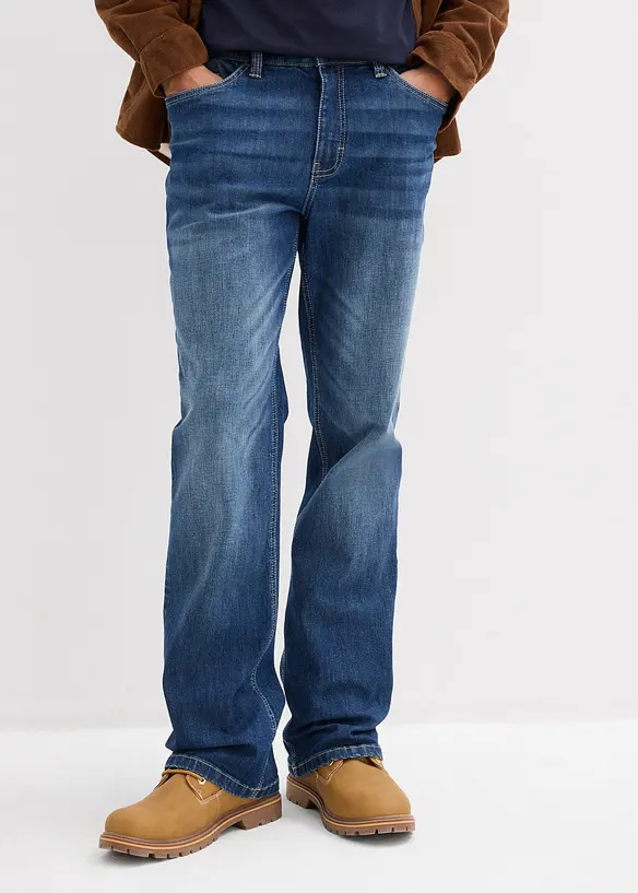 Regular-Fit-Jeans, Bootcut in blau von vorne - bonprix