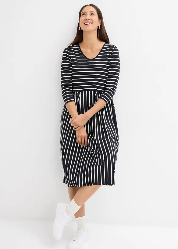 Baumwoll-Jerseykleid, Midilänge in schwarz von vorne (Totalaufnahme) - bonprix