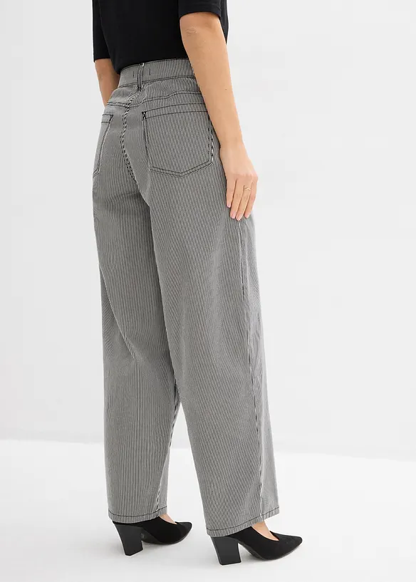 Ballon Fit-Hose mit Streifen in schwarz von hinten - bonprix Ballon Fit-Hose mit Streifen in schwarz von hinten - bonprix