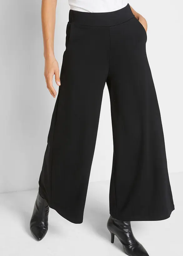 Culotte aus Viskose-Mix in schwarz von vorne - bonprix Culotte aus Viskose-Mix in schwarz von vorne - bonprix
