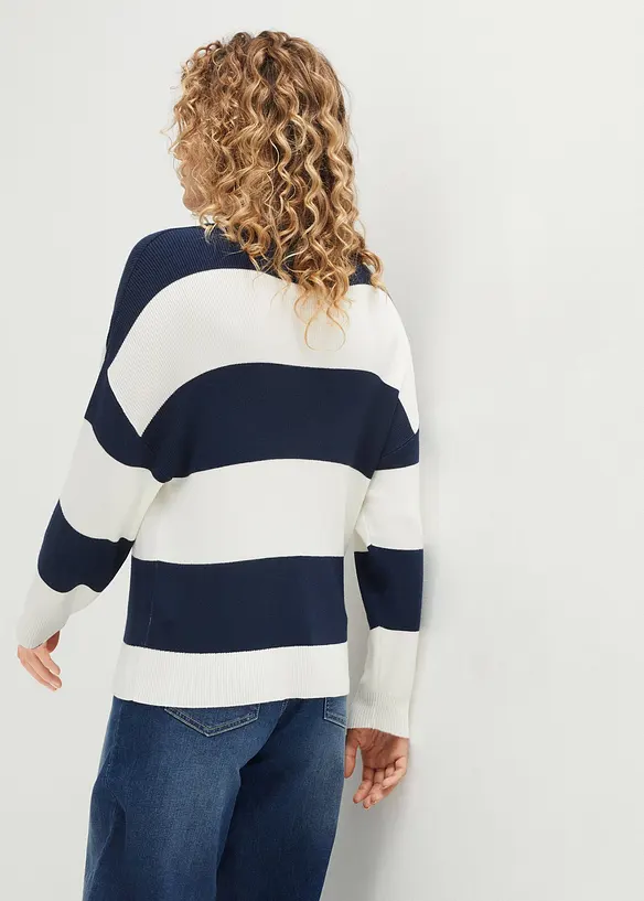 Feinstrickpullover mit Blockstreifen in blau von hinten (im Anschnitt) - bonprix