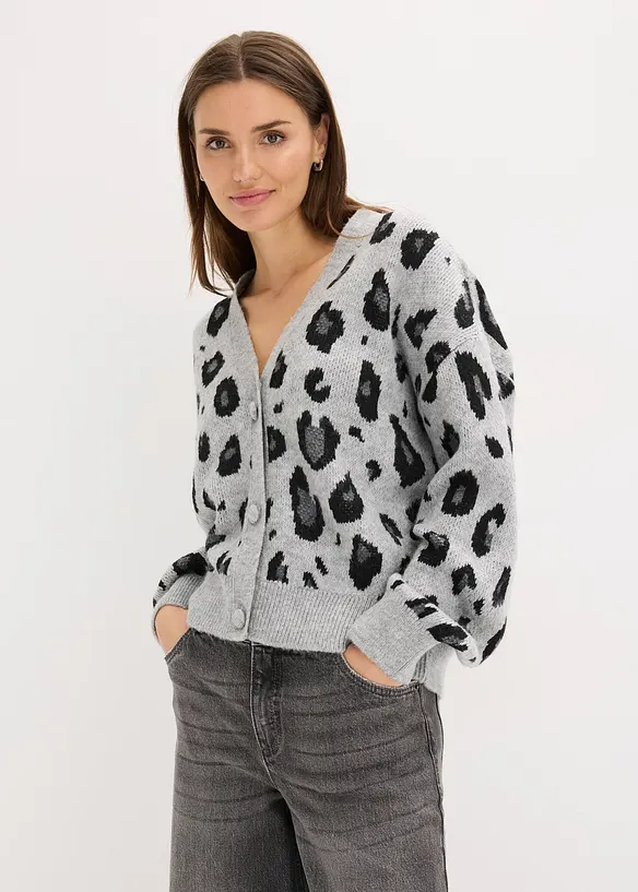 Strickjacke mit Jacquardmuster in grau von vorne (im Anschnitt) - bonprix Strickjacke mit Jacquardmuster in grau von vorne (im Anschnitt) - bonprix