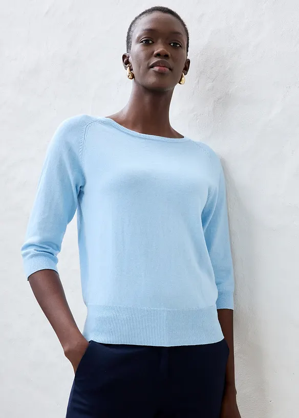 Feinstrickpullover aus feinem Seiden-Mix in blau von vorne (im Anschnitt) - bonprix