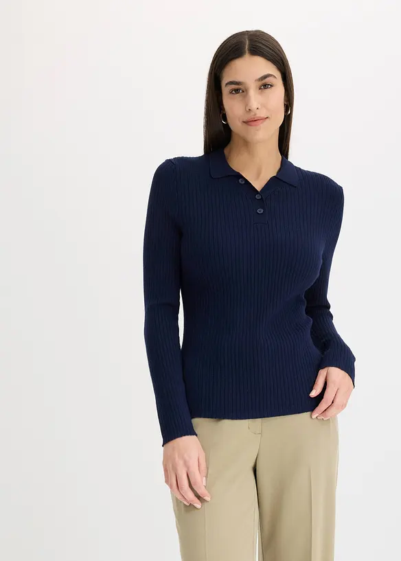 Feinstrickpullover mit Knöpfen in blau von vorne (im Anschnitt) - bonprix