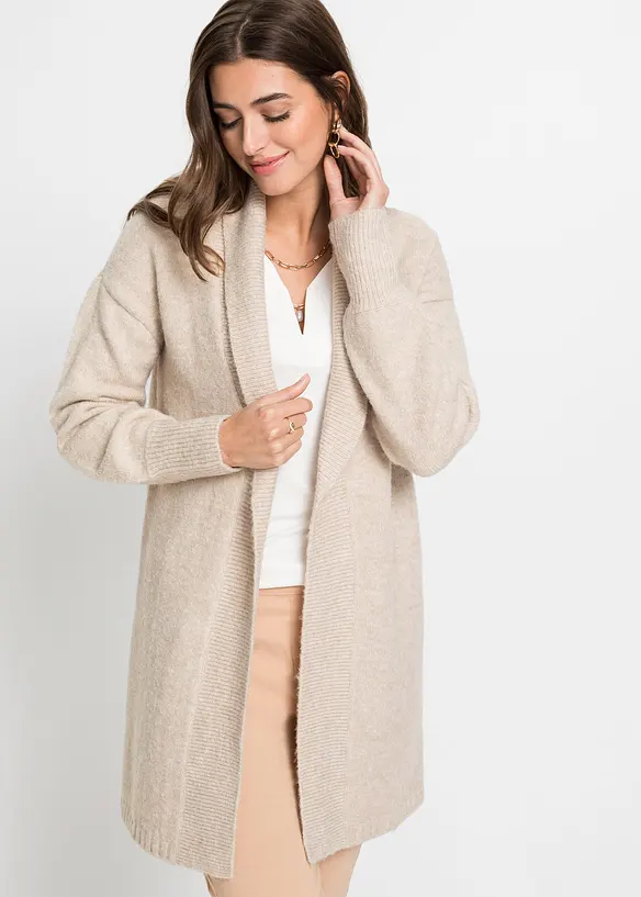 Longstrickjacke in beige von vorne (im Anschnitt) - bonprix Longstrickjacke in beige von vorne (im Anschnitt) - bonprix