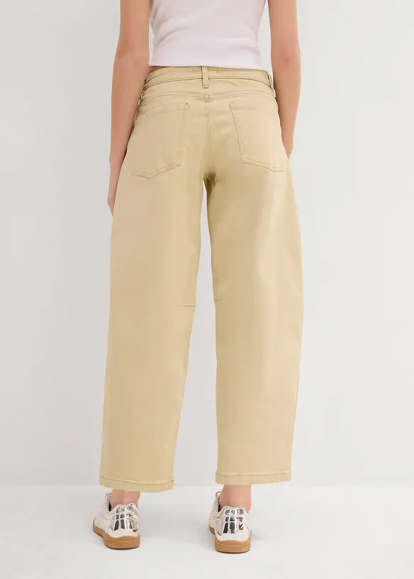 Barrel-Hose aus elastischem Baumwoll-Mix in beige von hinten - bonprix Barrel-Hose aus elastischem Baumwoll-Mix in beige von hinten - bonprix