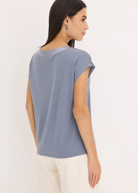 Shirt mit Satinpasse in blau von hinten (im Anschnitt) - bonprix Shirt mit Satinpasse in blau von hinten (im Anschnitt) - bonprix