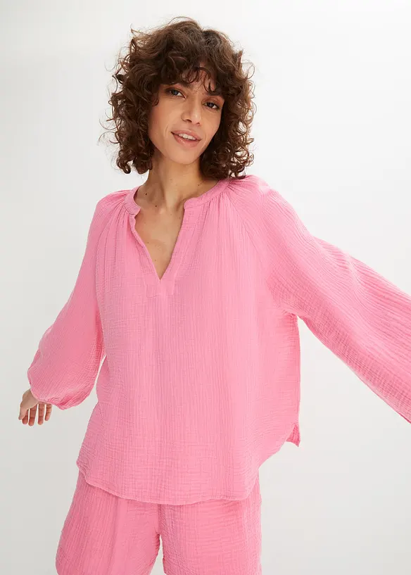 Musselin-Oversize-Bluse aus reiner Baumwolle in rosa von vorne (im Anschnitt) - bonprix Musselin-Oversize-Bluse aus reiner Baumwolle in rosa von vorne (im Anschnitt) - bonprix