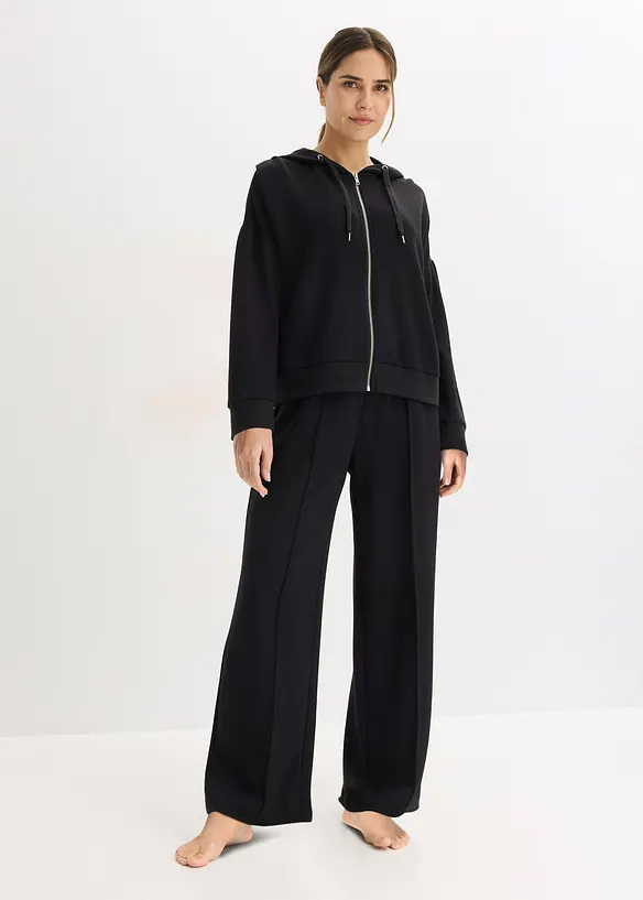Loungewear Hausanzug aus Scuba mit verkürztem Oberteil in schwarz von vorne (Totalaufnahme) - bonprix