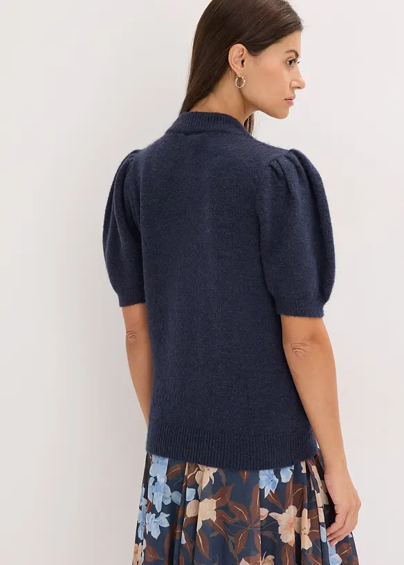 Pullover mit Strass-Applikation in blau von hinten (im Anschnitt) - bonprix