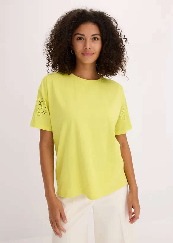 T-Shirt mit Lochstickerei in gelb von vorne (im Anschnitt) - bonprix T-Shirt mit Lochstickerei in gelb von vorne (im Anschnitt) - bonprix