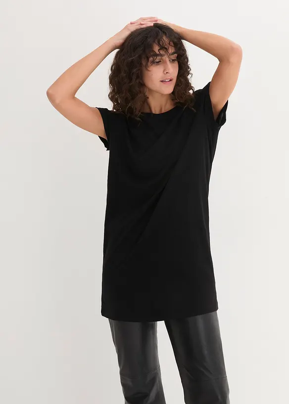 Boxy-Longshirt mit kurzen Ärmeln in schwarz von vorne (im Anschnitt) - bonprix